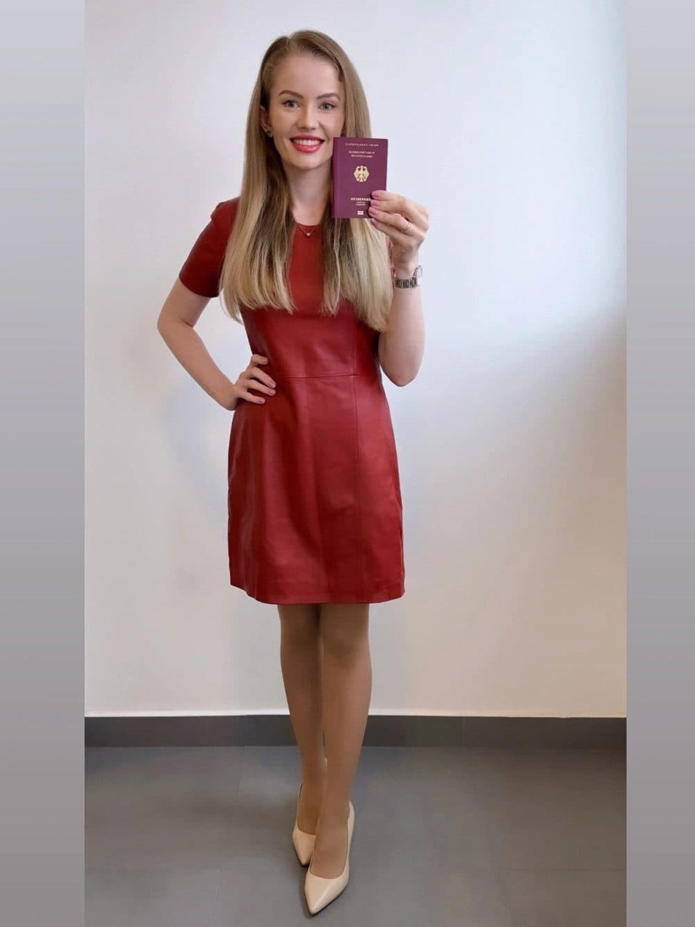 Cliente da Hannover comemorando a confirmação da cidadania alemã